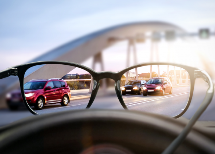 Astigmatismo e miopia: cosa significa? Proviamo a vederci chiaro!